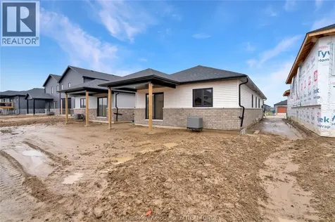166 Ironwood Trail Chatham ON N7M 0T3