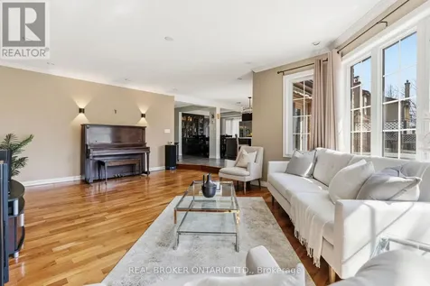 18 Cotswold Court Halton Hills (georgetown) ON L7G 5E5