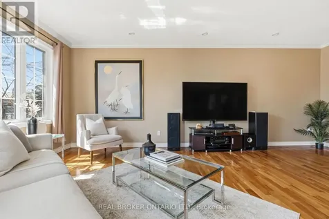 18 Cotswold Court Halton Hills (georgetown) ON L7G 5E5