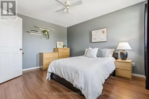 18 Cotswold Court Halton Hills (georgetown) ON L7G 5E5