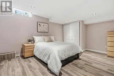 18 Cotswold Court Halton Hills (georgetown) ON L7G 5E5
