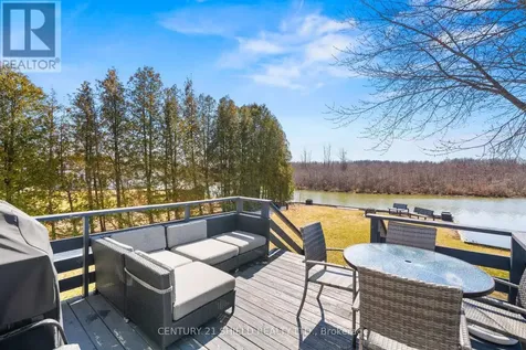 6220 164th Avenue South Glengarry ON K0C 1E0