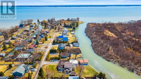 6220 164th Avenue South Glengarry ON K0C 1E0