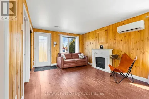 6220 164th Avenue South Glengarry ON K0C 1E0