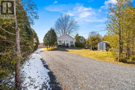 6220 164th Avenue South Glengarry ON K0C 1E0