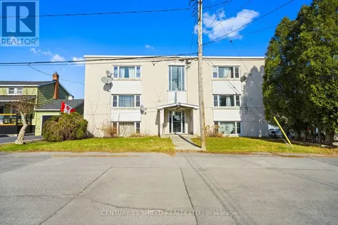 619 Ridley Avenue Cornwall ON K6J 3V6