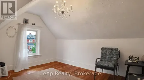 21 William Street North Minto ON N0G 1M0