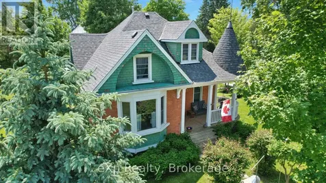 21 William Street North Minto ON N0G 1M0