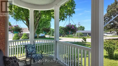 21 William Street North Minto ON N0G 1M0