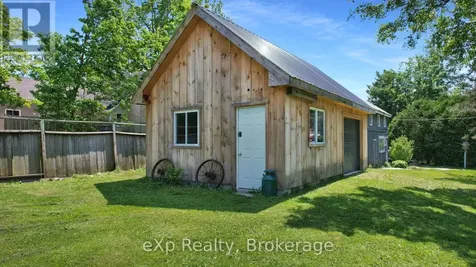 21 William Street North Minto ON N0G 1M0