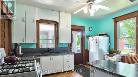 21 William Street North Minto ON N0G 1M0