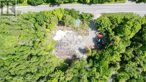 40 Sunnyshore Park Drive Mckellar ON P2A 0B5