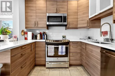 73 Renfrew Avenue Ottawa ON K1S 1Z4