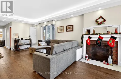 73 Renfrew Avenue Ottawa ON K1S 1Z4