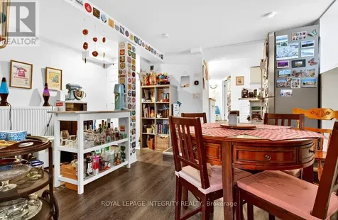 73 Renfrew Avenue Ottawa ON K1S 1Z4