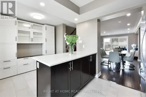 520 Silvertip Lane Ottawa ON K2T 0H7