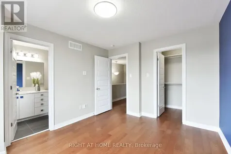520 Silvertip Lane Ottawa ON K2T 0H7