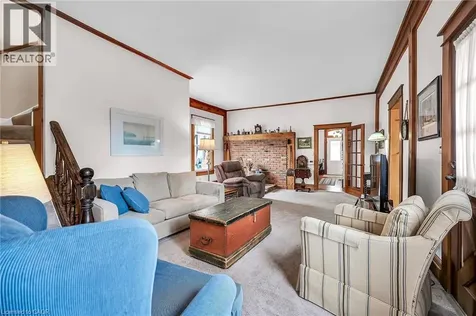 141 Mount Albion Road Hamilton ON L8K 5S7