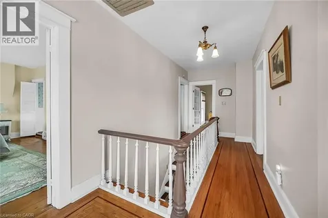 141 Mount Albion Road Hamilton ON L8K 5S7