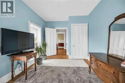 141 Mount Albion Road Hamilton ON L8K 5S7