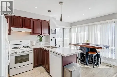 2055 Hunters Wood Drive Burlington ON L7M 2T9