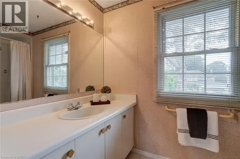2055 Hunters Wood Drive Burlington ON L7M 2T9