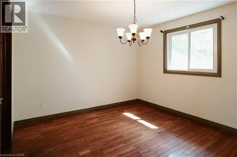 642 Cedargrove Place Waterloo ON N2L 4Y9