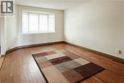 642 Cedargrove Place Waterloo ON N2L 4Y9