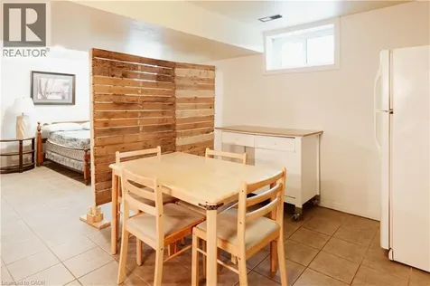 642 Cedargrove Place Waterloo ON N2L 4Y9