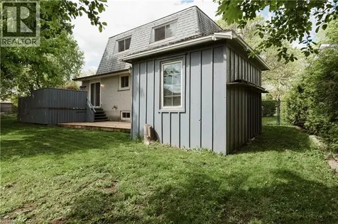 642 Cedargrove Place Waterloo ON N2L 4Y9
