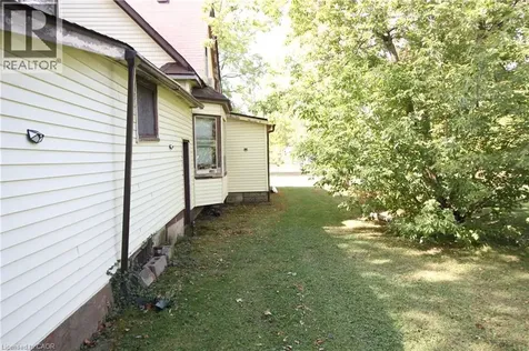 312 Ridgeway Road Crystal Beach ON L0S 1B0