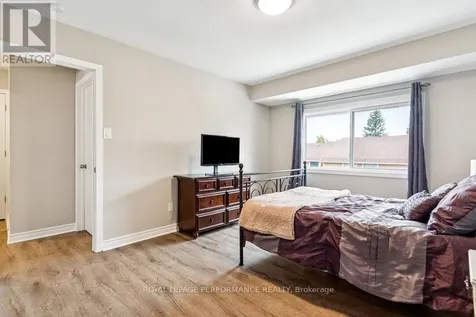 4634 Cosmic Place Ottawa ON K1B 4R8