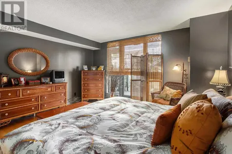15 Murray Street Ottawa ON K1N 9M5