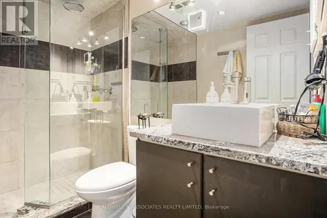 15 Murray Street Ottawa ON K1N 9M5