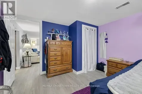 15 Smallman Drive Wasaga Beach ON L9Z 1L1