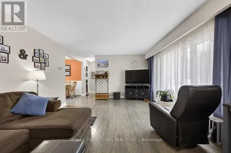 15 Smallman Drive Wasaga Beach ON L9Z 1L1