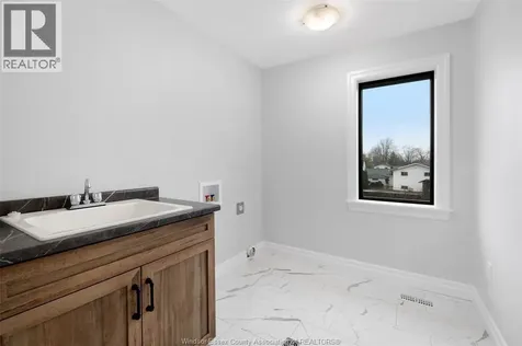 251 Dolores Street Essex ON N8M 0C5