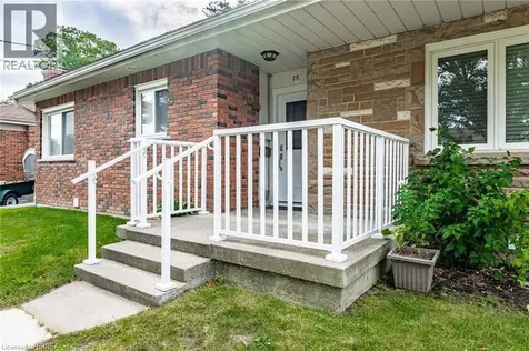 75 Henderson Avenue Brantford ON N3R 4W1
