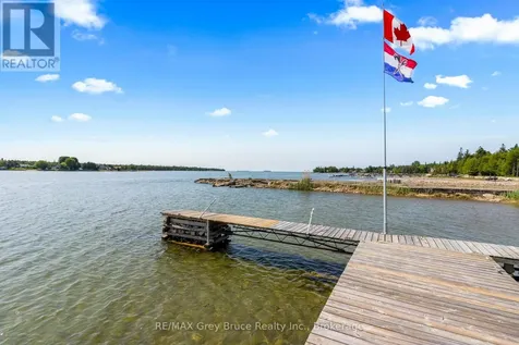 40 Aberdeen Avenue Northern Bruce Peninsula ON N0H 2T0