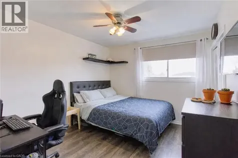 3 Elvia Court Stoney Creek ON L8G 3W8