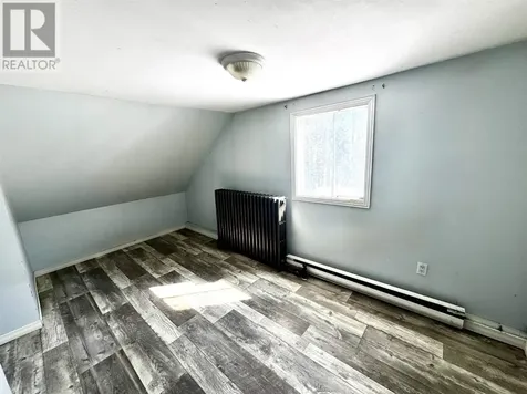 124 Third Avenue Hornepayne ON P0M 1Z0
