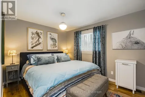 2 Belle Vue Avenue Tiny ON L9M 0H5