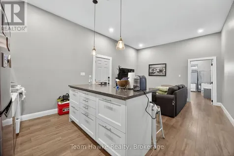 253 King Street Midland ON L4R 3M4