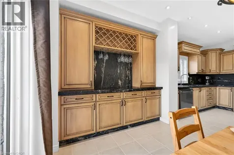 182 Irwin Avenue Ancaster ON L9K 0G2
