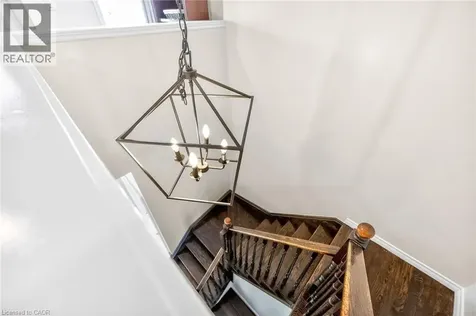 182 Irwin Avenue Ancaster ON L9K 0G2