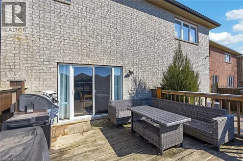 182 Irwin Avenue Ancaster ON L9K 0G2