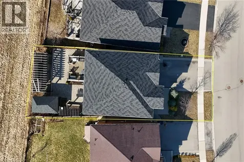 182 Irwin Avenue Ancaster ON L9K 0G2