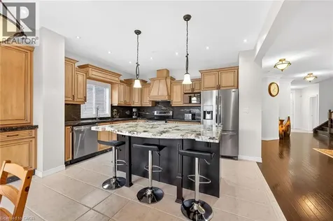 182 Irwin Avenue Ancaster ON L9K 0G2