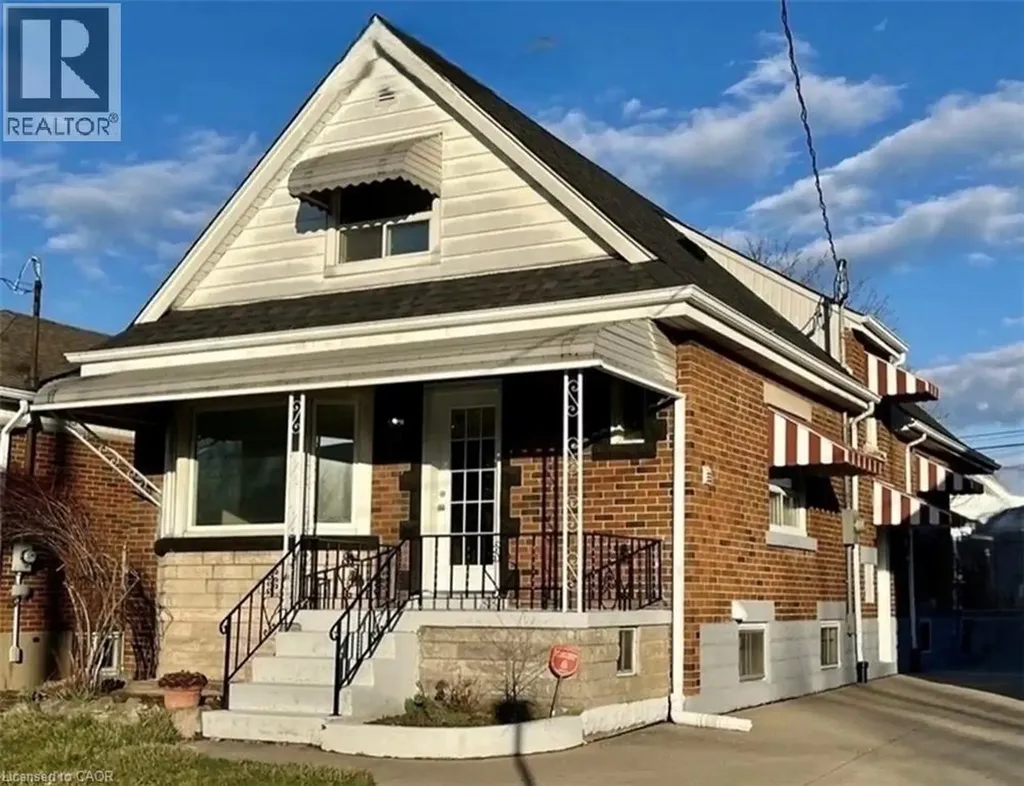 19 Crosthwaite Avenue South Hamilton ON L8K 2T7