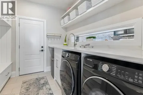 570 Bridgemill Crescent Kitchener ON N2A 0K3